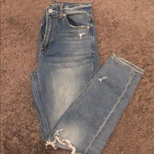 American Eagle high waisted mom jeans